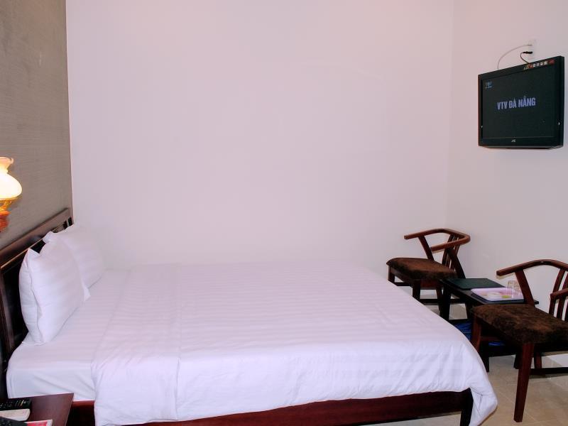 Thanh Hien Hotel Дананг Экстерьер фото