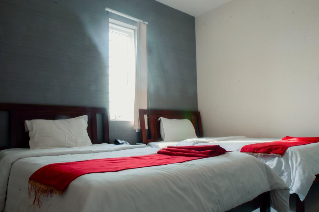 Thanh Hien Hotel Дананг Экстерьер фото